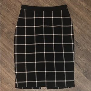 Black and white plaid skirt